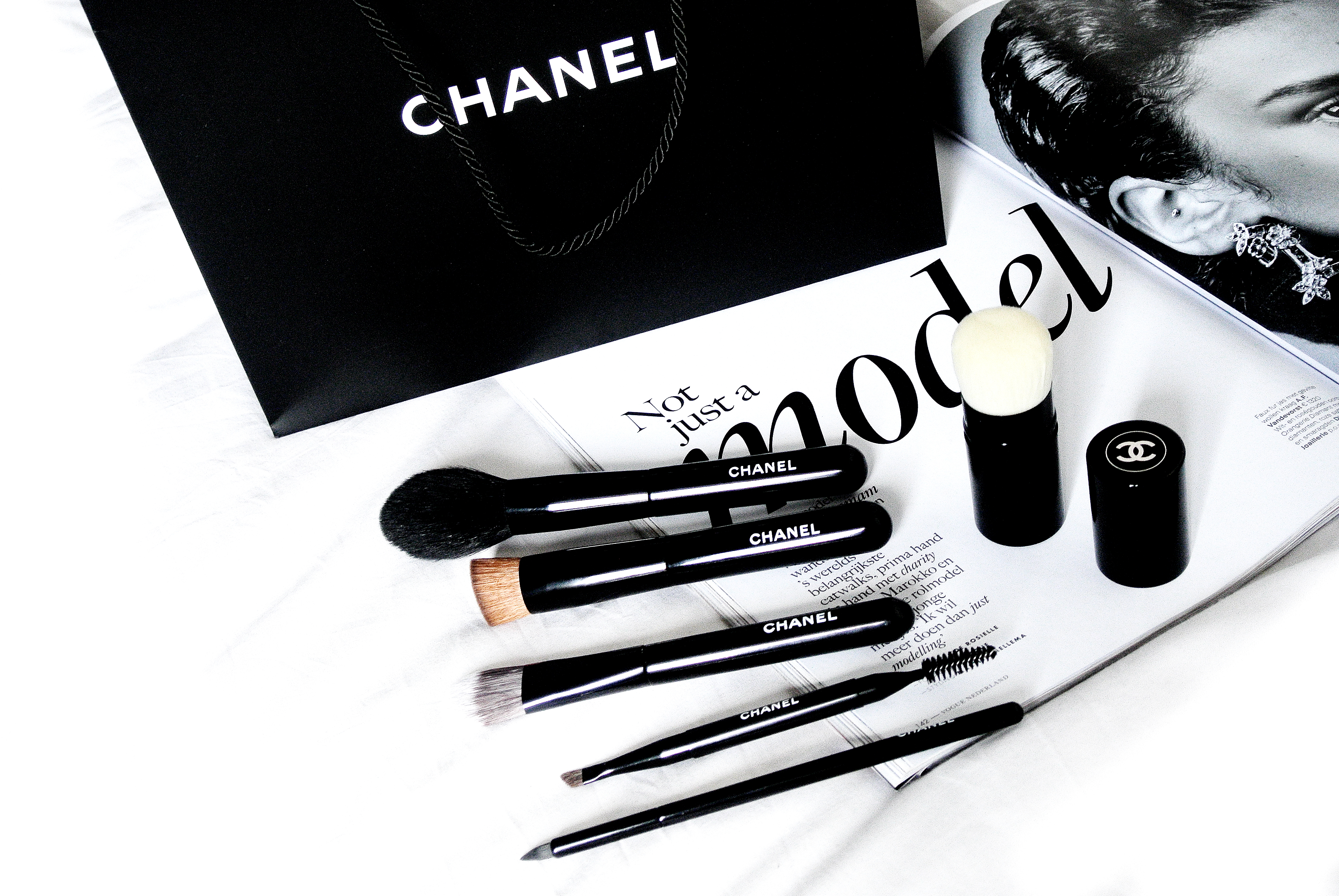 Review CHANEL Les Pinceaux collection 2017 (make-up brushes
